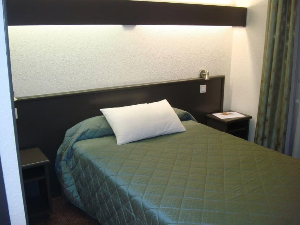 Hôtel de La Cloche - Photo 3