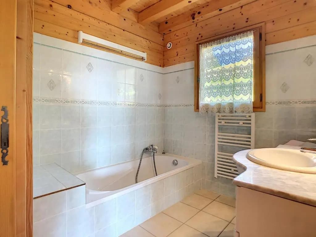 Chalet Les Gets, 5 pièces, 8 personnes - FR-1-454-61 - Miniature 6