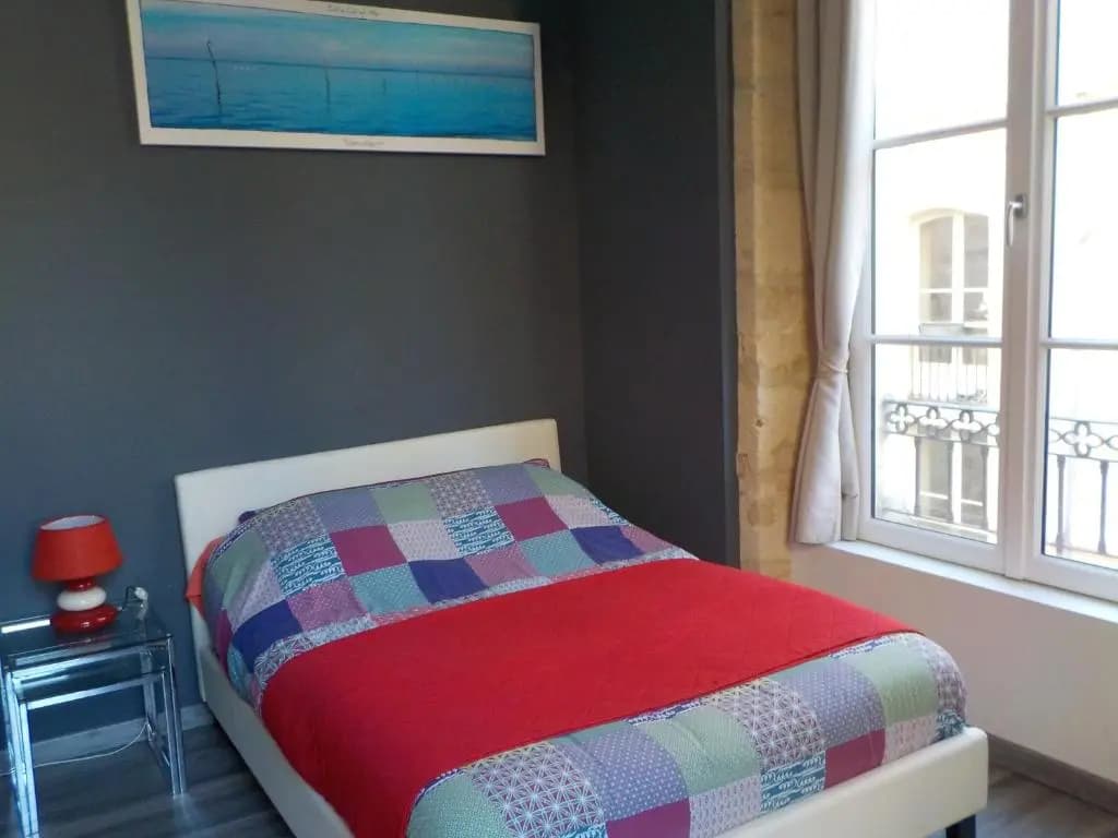 Apparts en ville Place de la Bourse - Photo 2
