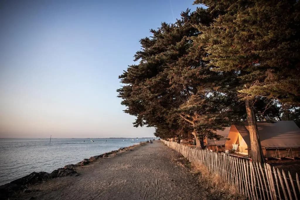 Huttopia Noirmoutier - Photo 2