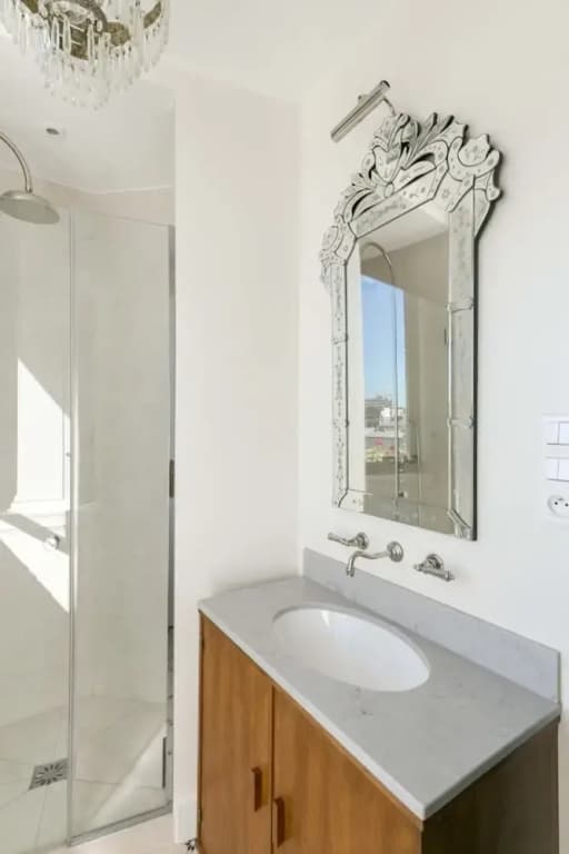 Aligre Terrace I Charming 1 Bedroom Near Bastille - Miniature 7