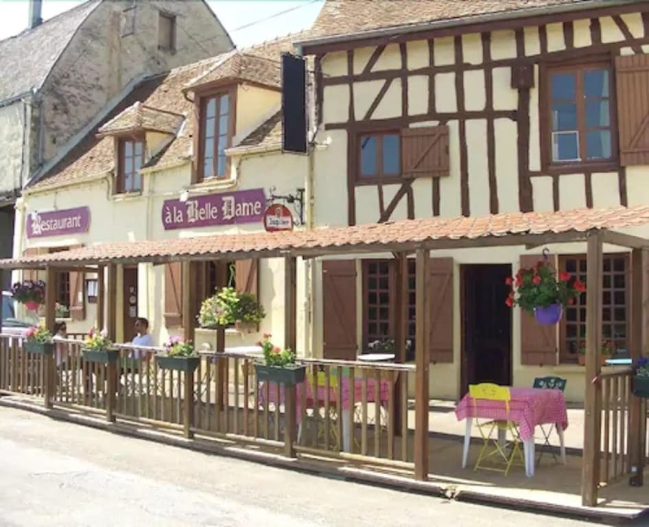 Hôtel à la Belle Dame - Photo 1