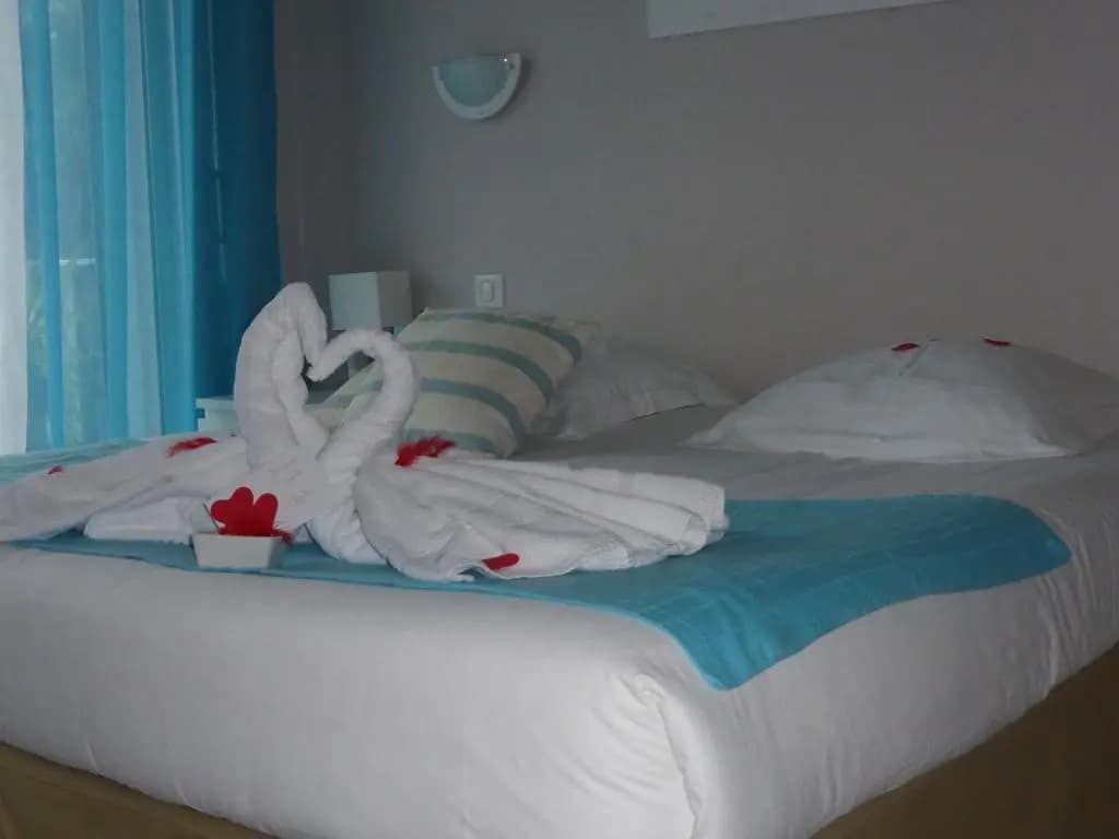 Hotel Le Golfe Bleu - Photo 2