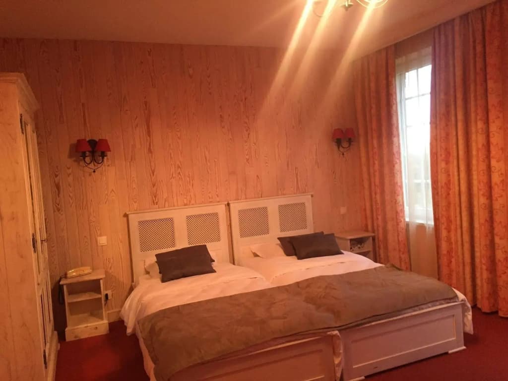 Hôtel La Grande Bruyère - Photo 3
