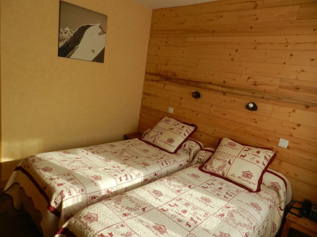 Hôtel Arolla - Photo 2