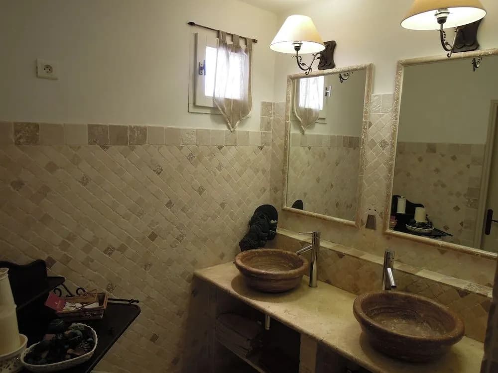 Les Loges du Luberon - Miniature 8