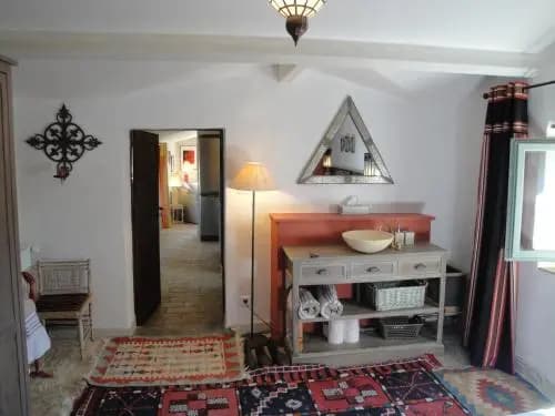 La Petite Roche - Photo 1