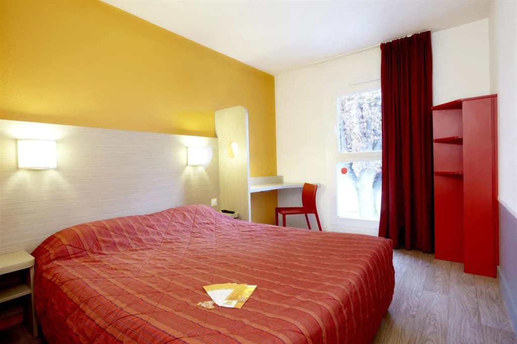 Hotel Premiere Classe Pau EST Bizanos - Photo 4