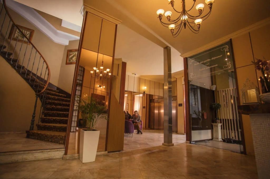 Hotel Royal - Photo 2