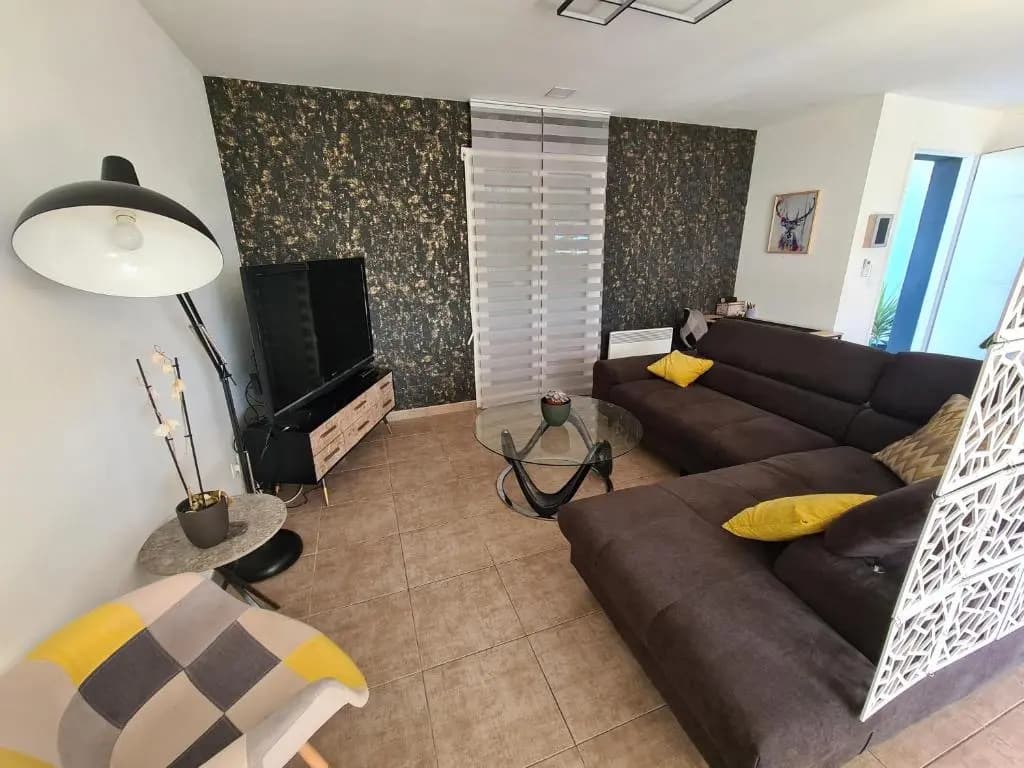 Villa avec piscine sans vis a vis - Photo 2