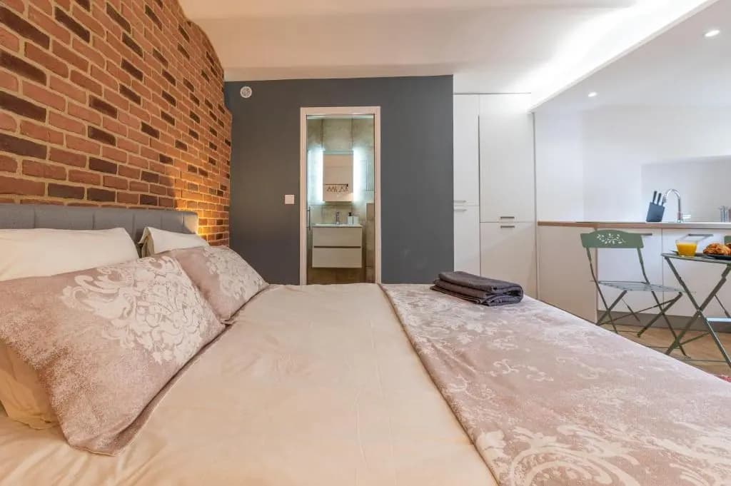 CHARMANT STUDIO RENOVÉ 150m DE MONACO - Miniature 6