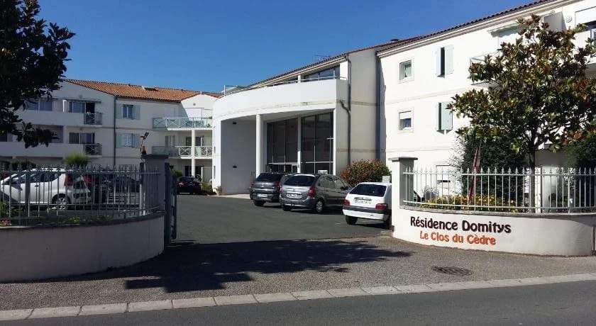 Résidence Services Seniors DOMITYS - Le Clos Du Cèdre - Photo 1