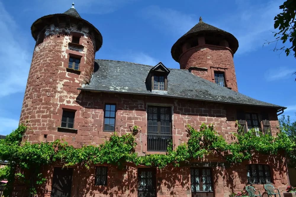 VVF Collonges-la-Rouge - Photo 1