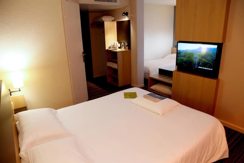 Hotel Kyriad Tours Sud - Chambray lès Tours - Photo 4