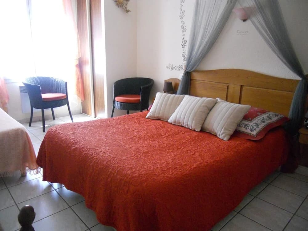 Chez Louis - Chambres d'Hôtes - Photo 3