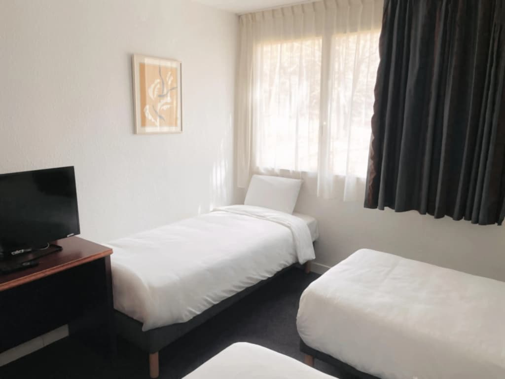Hotel Kyriad Nemours - Photo 3