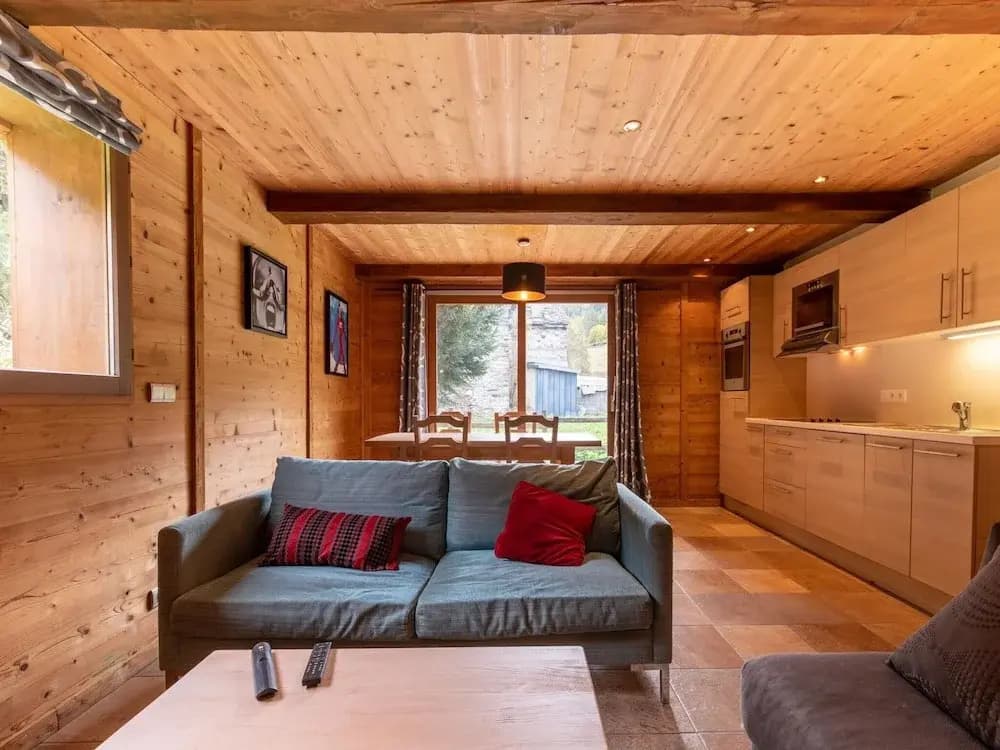 Cosy Apartment in Tignes With Garden - Photo 2