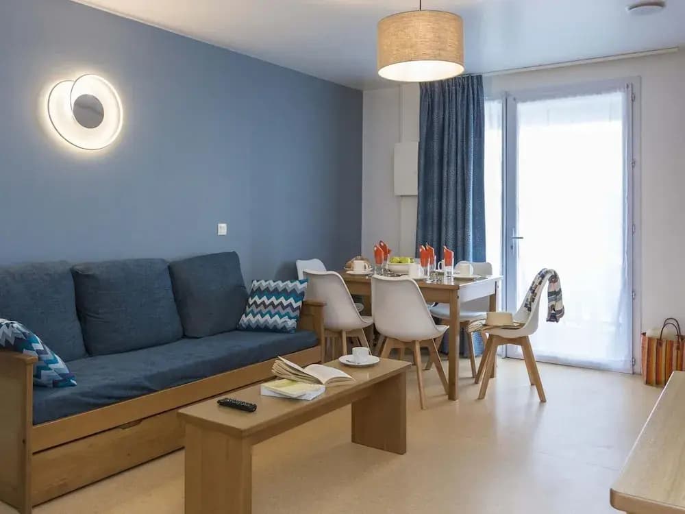 Apartment in Tregastel Near Renote Island - Photo 4