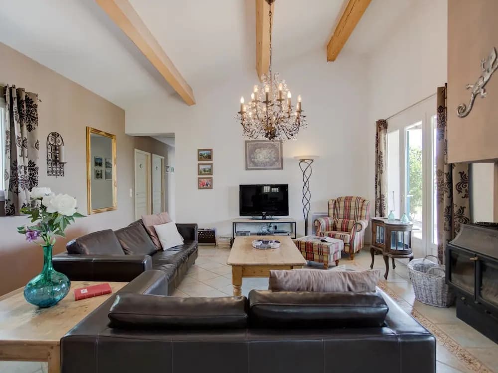 Stylish Family Villa in Felines - Photo 3