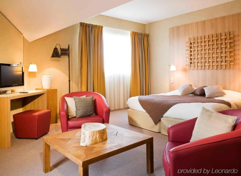ibis Styles Cholet - Photo 3