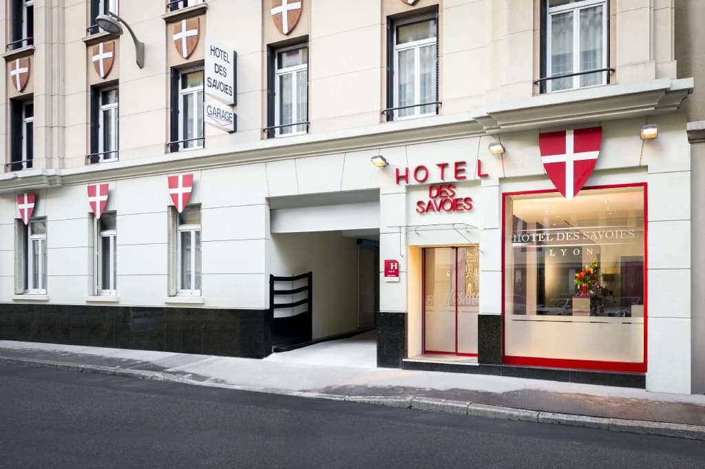 Hôtel des Savoies Lyon Perrache - Photo 1