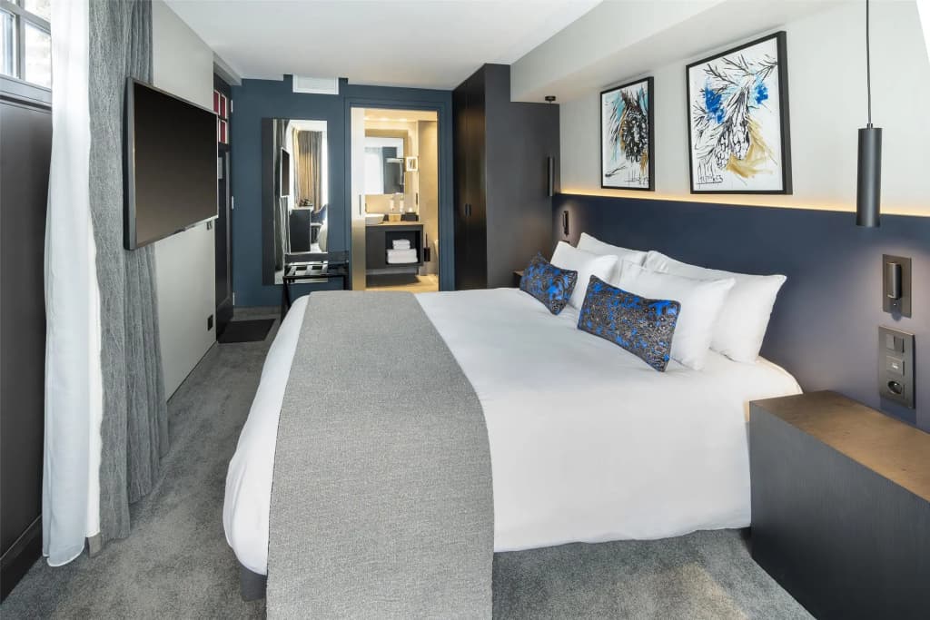 Best Western Premier Le Chapitre Hotel & Spa - Photo 3