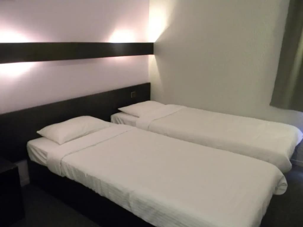 Class Hôtel Poitiers - Photo 3