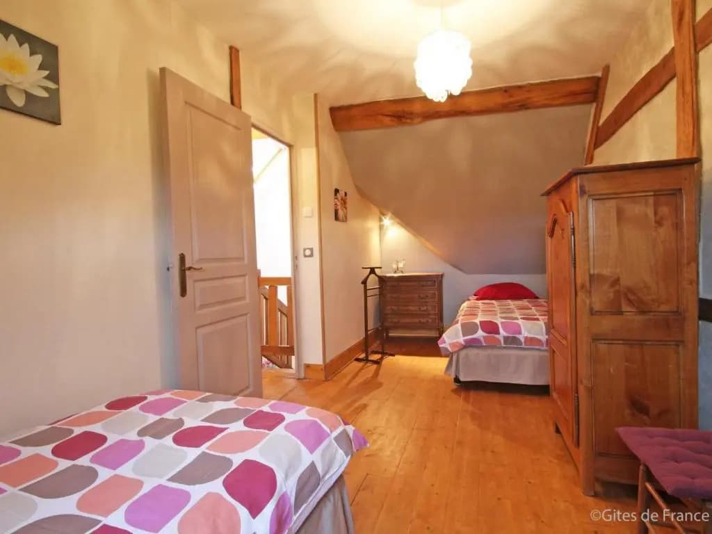 Gîte Crouttes, 4 pièces, 6 personnes - FR-1-497-19 - Photo 3