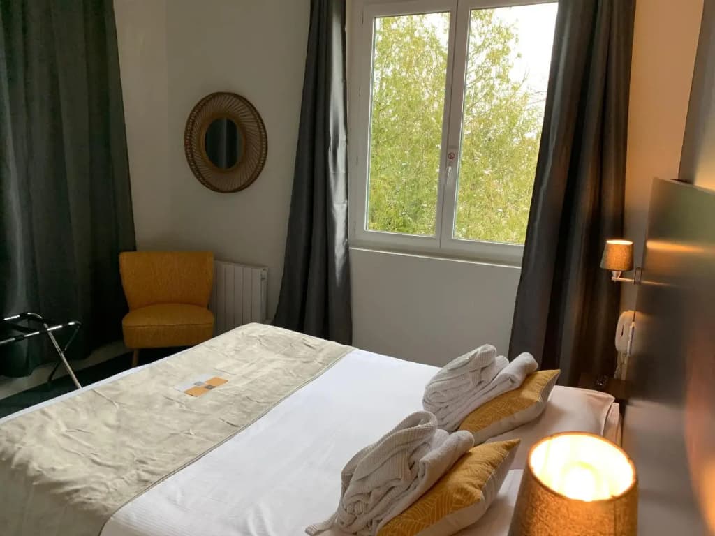 Hotel Aux Berges de l'Aveyron - Photo 3