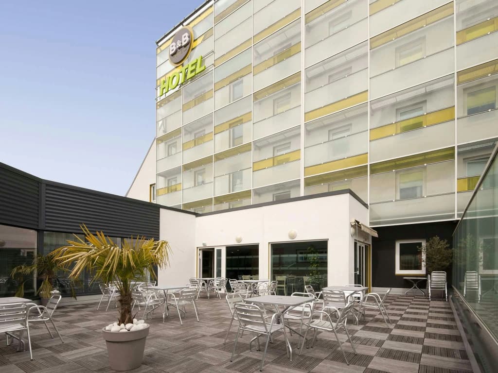 B&B HOTEL Lyon Sud Etats-Unis - Photo 1