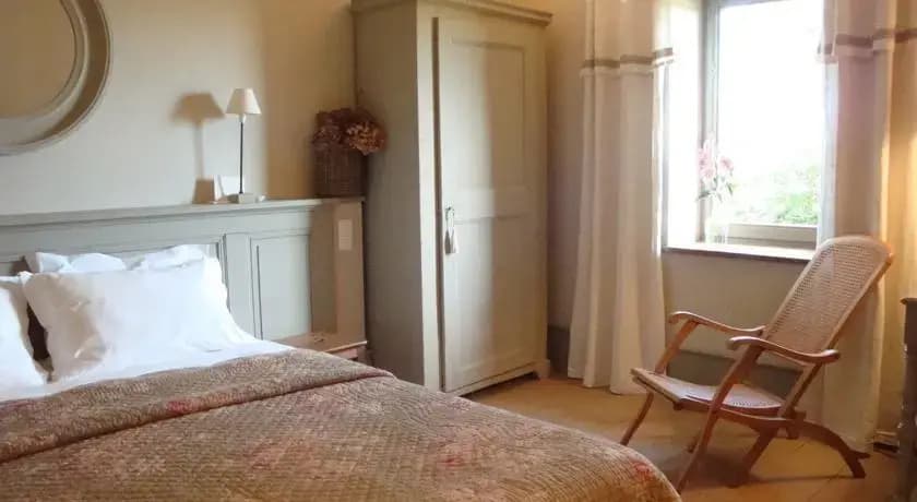 La Chambre d'Hugo - Photo 3