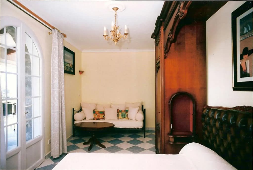 The Manor - Photo 1