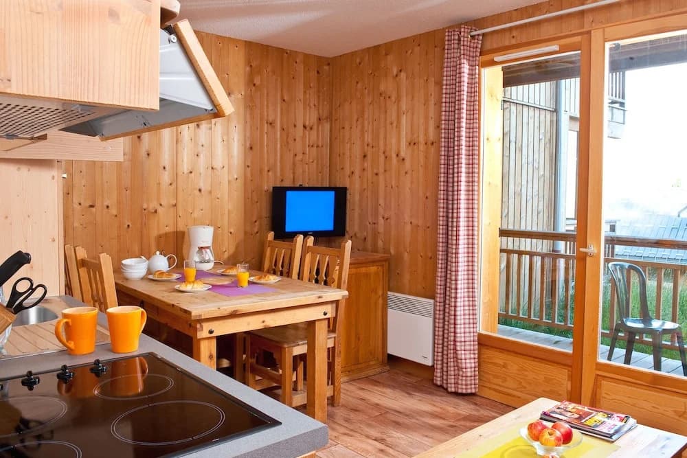 Madame Vacances Residence Les Chalets du Berger - Miniature 6