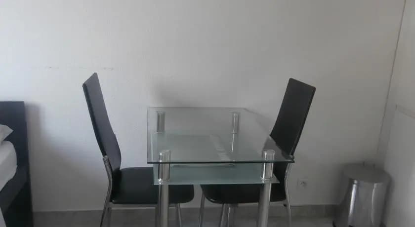 Studio Apartment Californie - Miniature 8