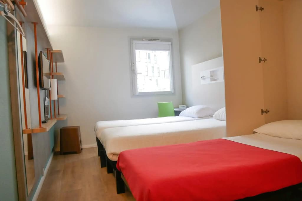 Ibis Budget Dijon Centre Clemenceau - Photo 5