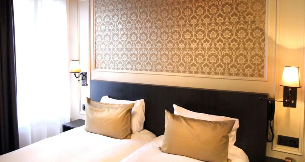 Hotel Le Montmartre Saint Pierre - Miniature 7