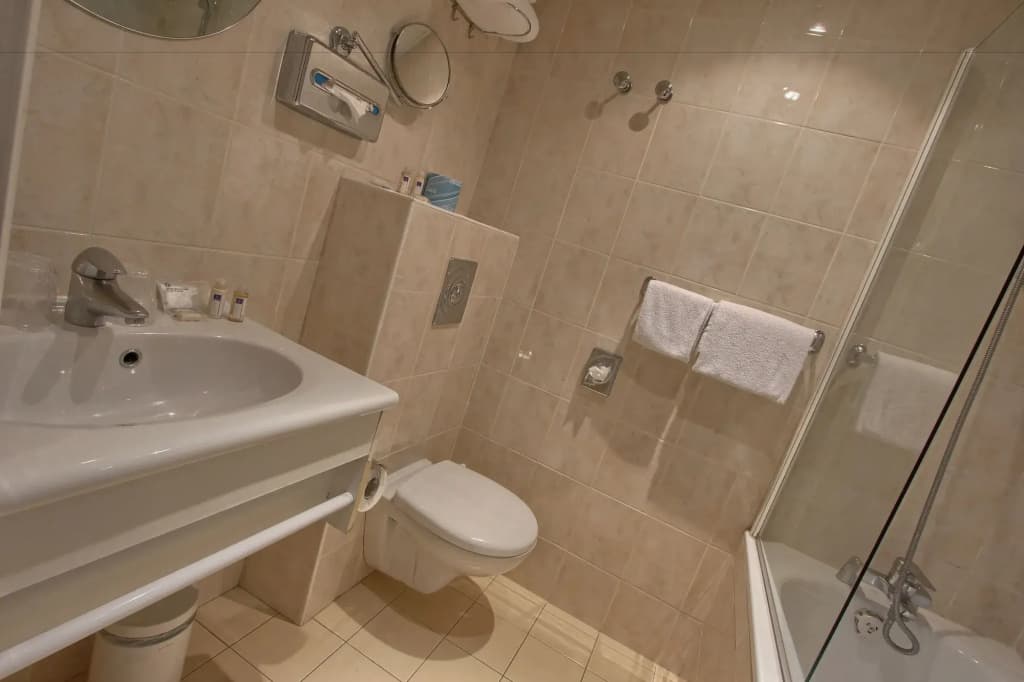 Timhotel Odessa Montparnasse - Miniature 8