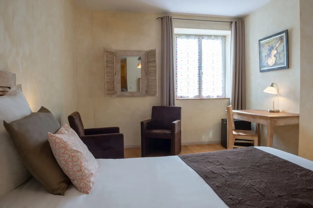 Domaine de la Courbe Hôtel & Spa - Miniature 6