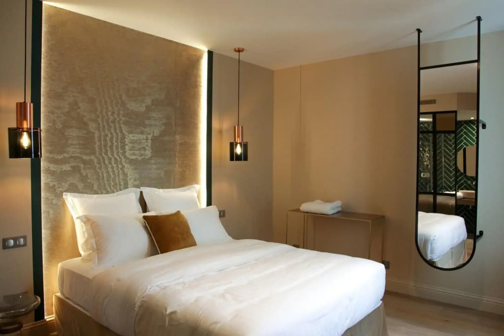 Hôtel Singulier Bordeaux - Photo 2