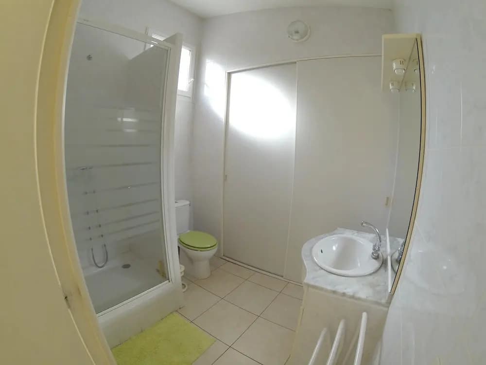 House With one Bedroom in Agde, With Pool Access, Enclosed Garden and - Miniature 7