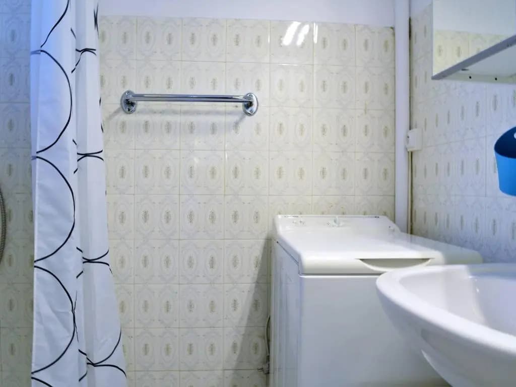 Appartement Le Lavandou, 2 pièces, 4 personnes - FR-1-251-258 - Photo 5