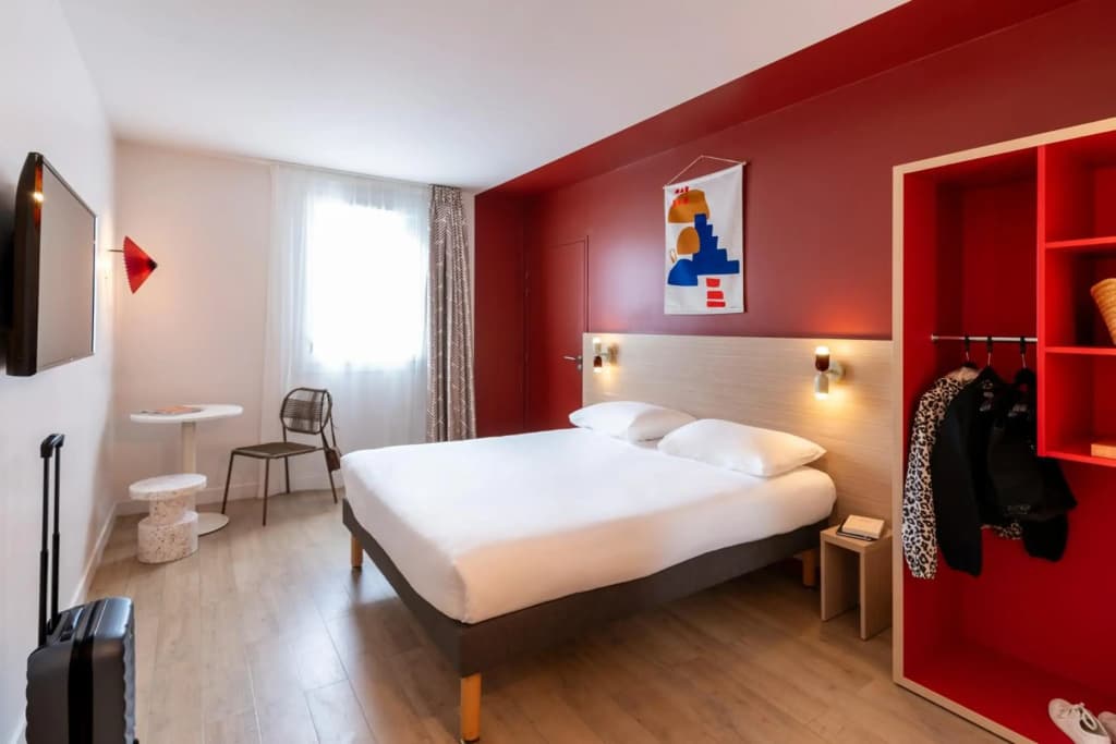 ibis Styles Prevessin Geneve Airport - Photo 2