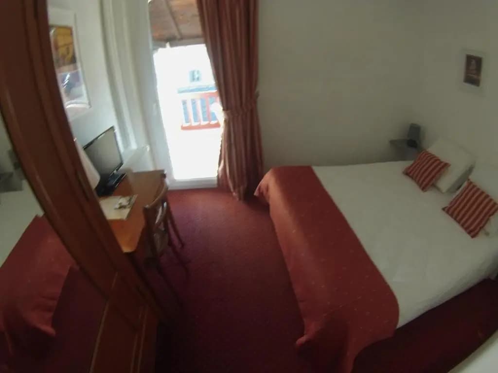 L'Auberge Catalane - Photo 3