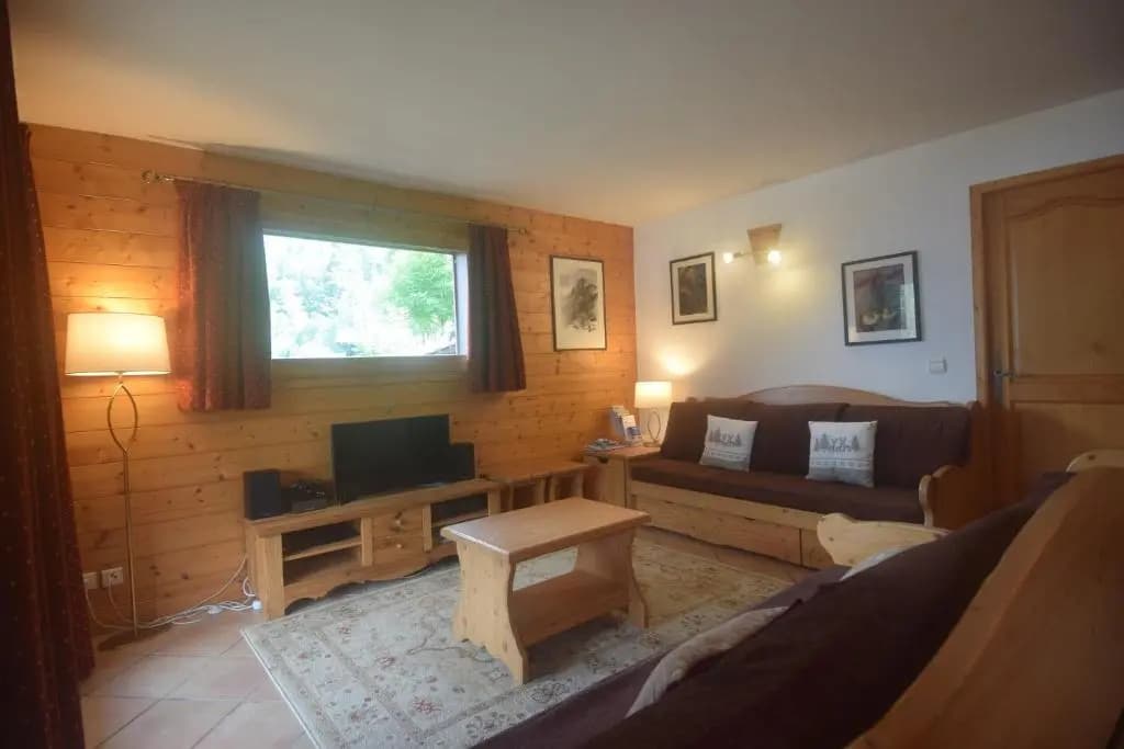 Spacious Apartment 2 Minutes from Ski Lift, Equipped for Babies - Photo 5