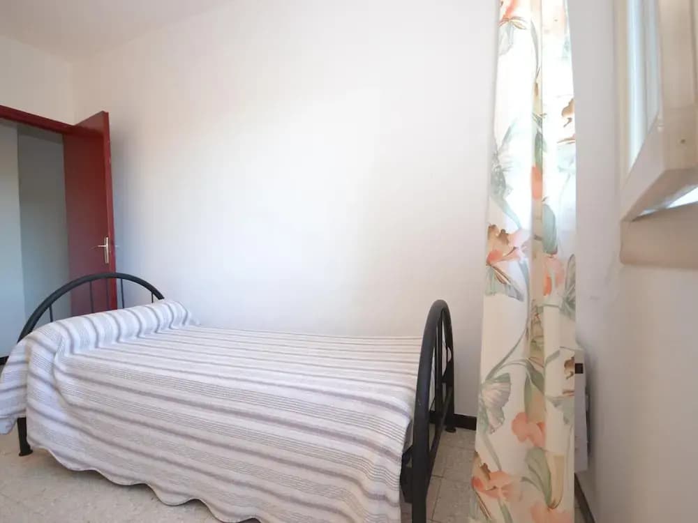 Apartment With Pool Amid Vineyards and Near the Beach - Photo 3