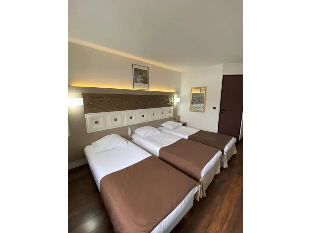 Kimotel Epone-Flins - Miniature 6