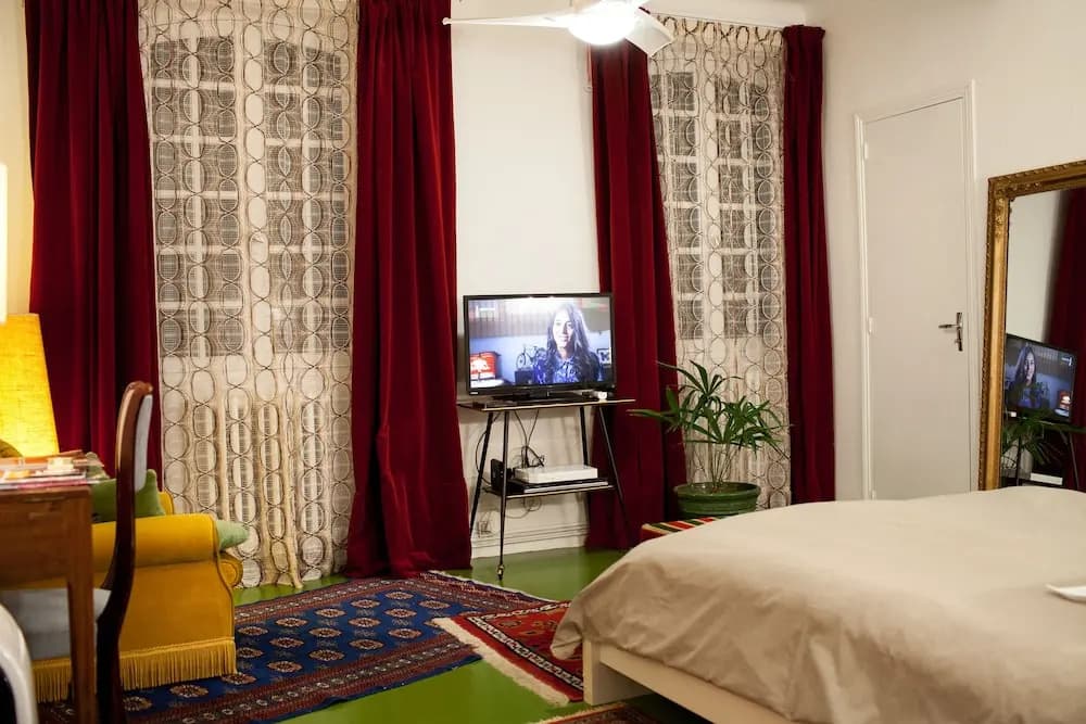 46FM Montauban Guesthouse - Photo 5