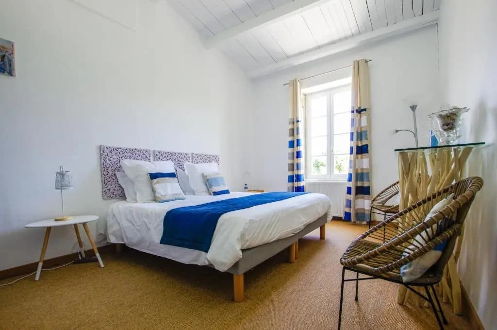 Logis Saint Leonard - Photo 2