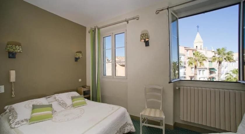 Hotel Restaurant de la Tour - Photo 3