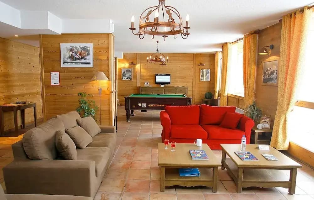 Résidence Odalys Le Hameau et les Chalets de la Vallée d'Or - Photo 2